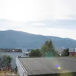 Arctic View 2-bedroom Tromsø