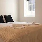 Arctic View 2-bedroom Daire